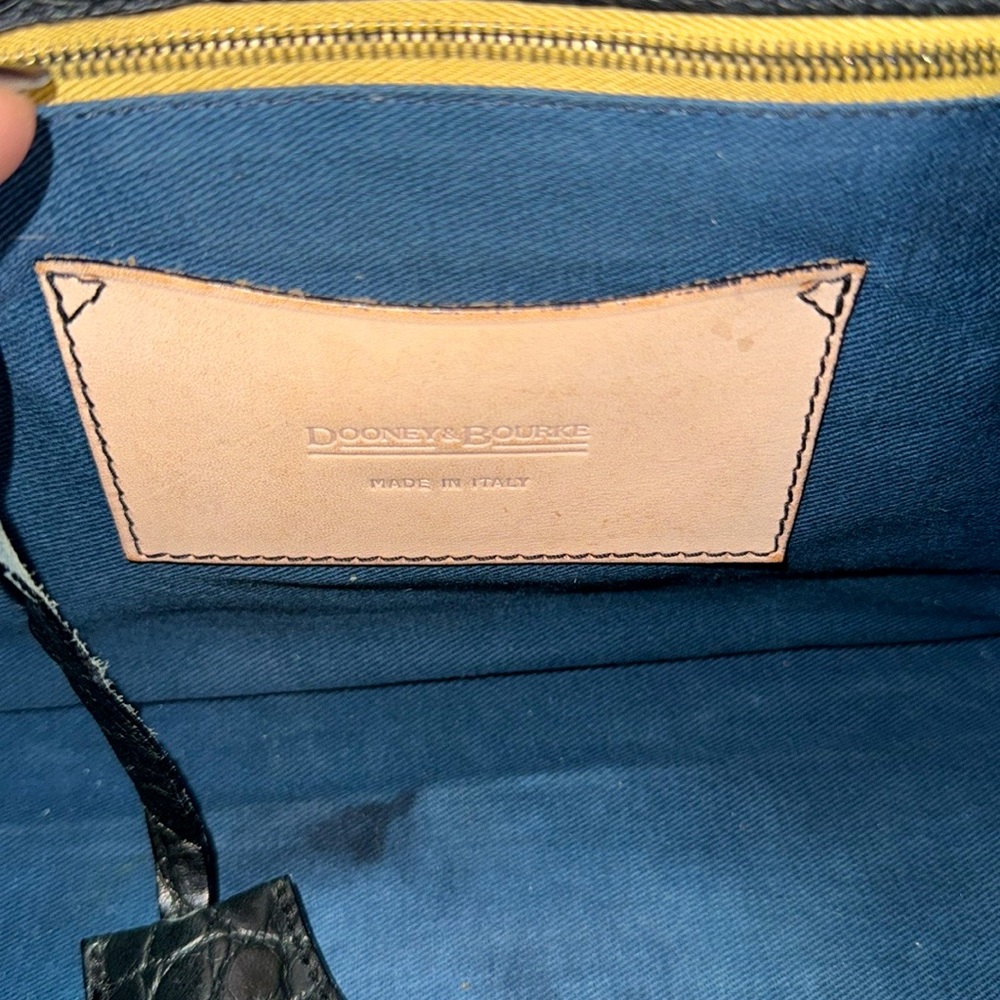 Dooney & Bourke Italian Leather Croc Embossed Rare Satchel - Made in Italy - Picture 9 of 11